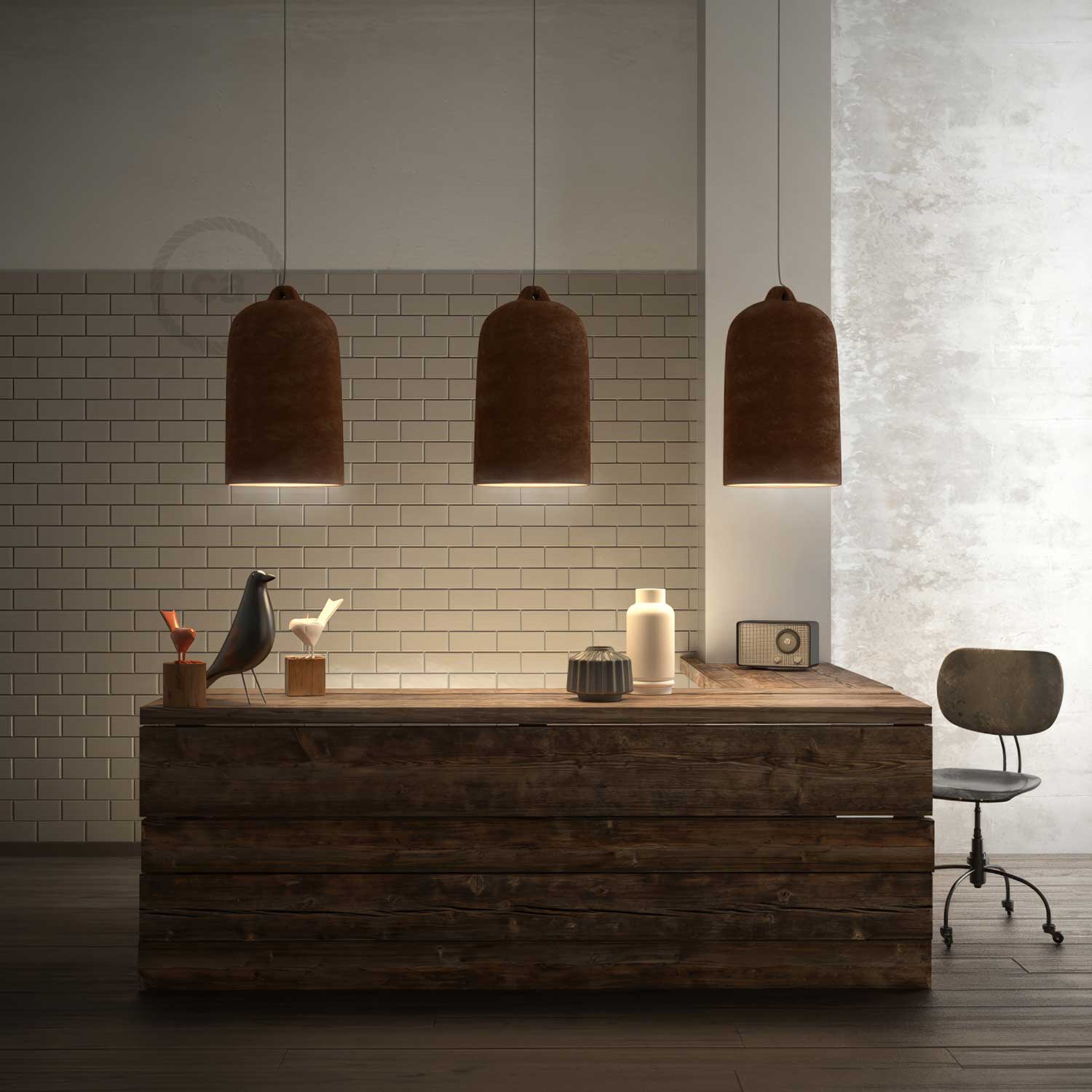 Pendant lamp with textile cable and Bell XL ceramic lampshade - Corten effect