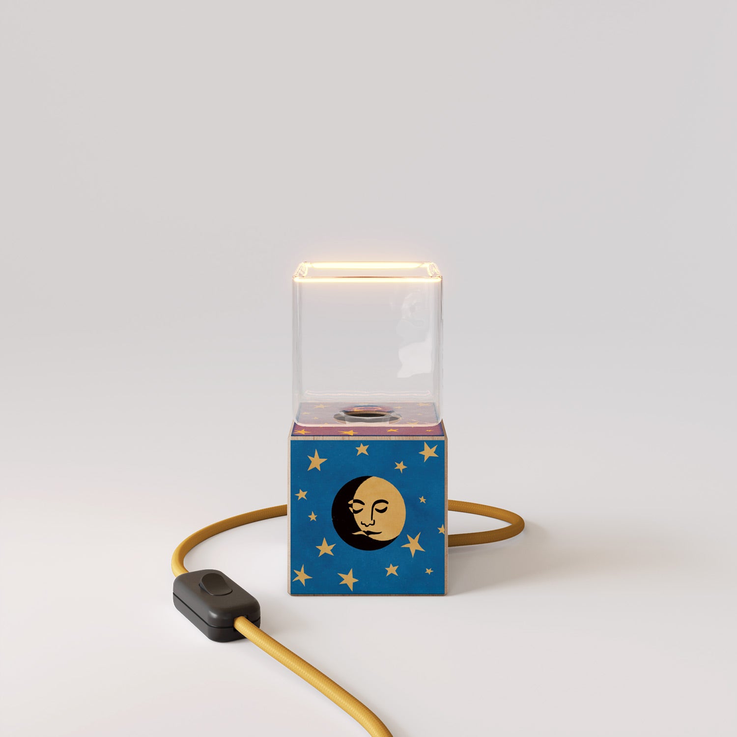 Cubetto table lamp with US plug, "La luna" Ghost bulb - Santomanifesto