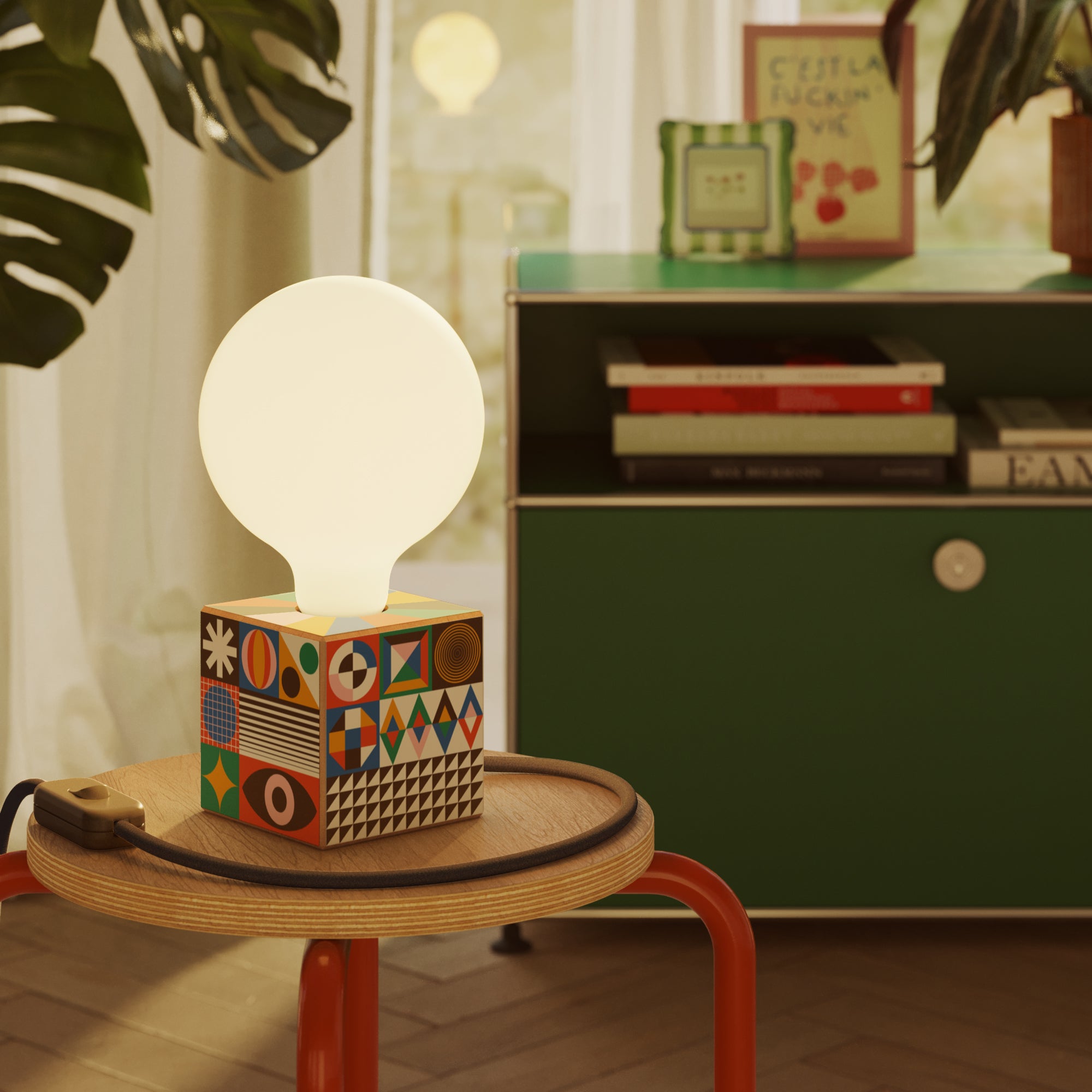 Cubetto table lamp with US plug, porcelain effect globe bulb - PosterLad