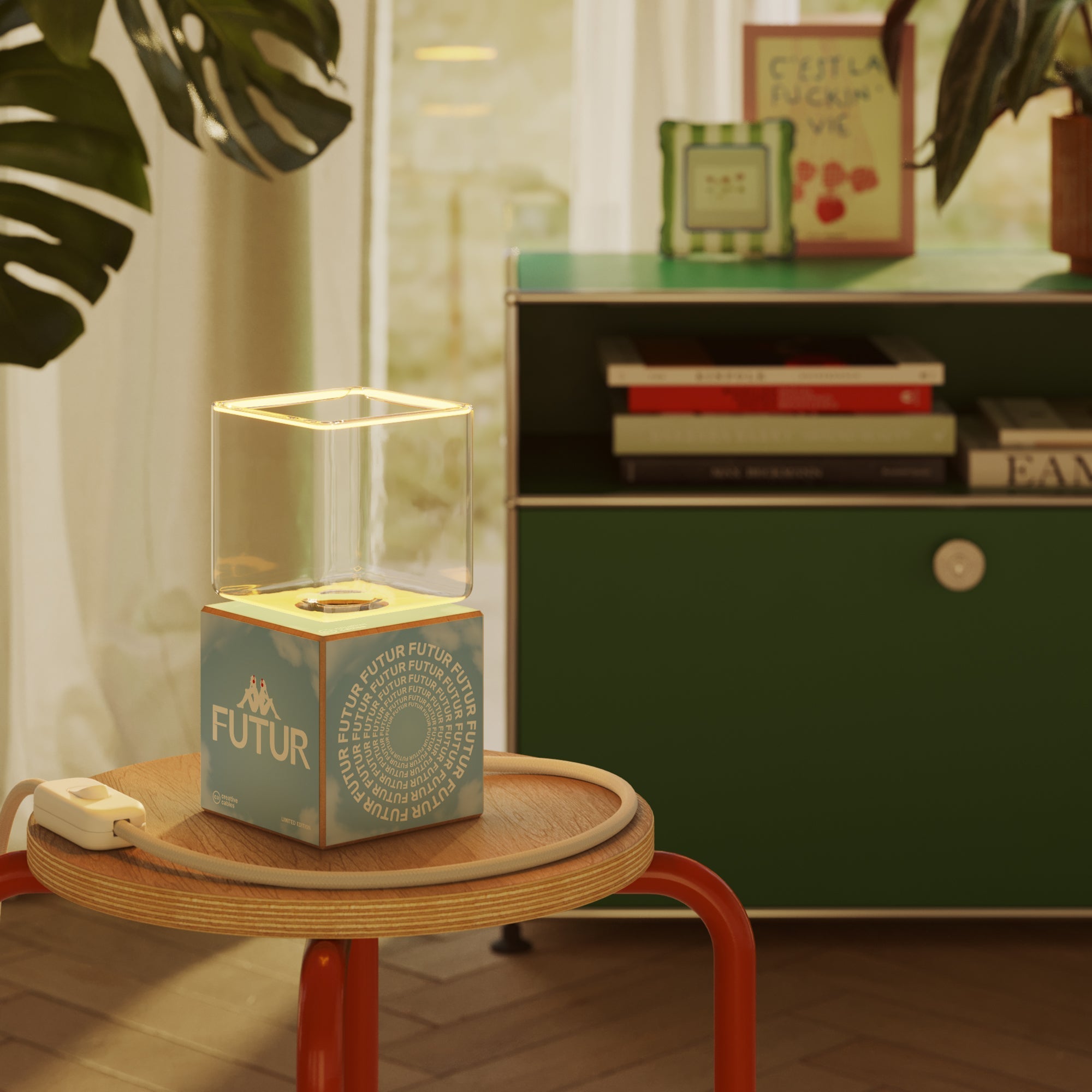 Cubetto table lamp with US plug, "Futur" Ghost bulb - Futur Festival