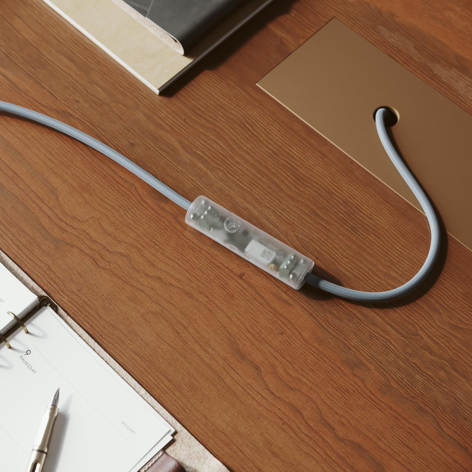 Dimmer universale a pulsante con collegamento di terra per lampadine incandescenza e led dimmerabili - Trasparente