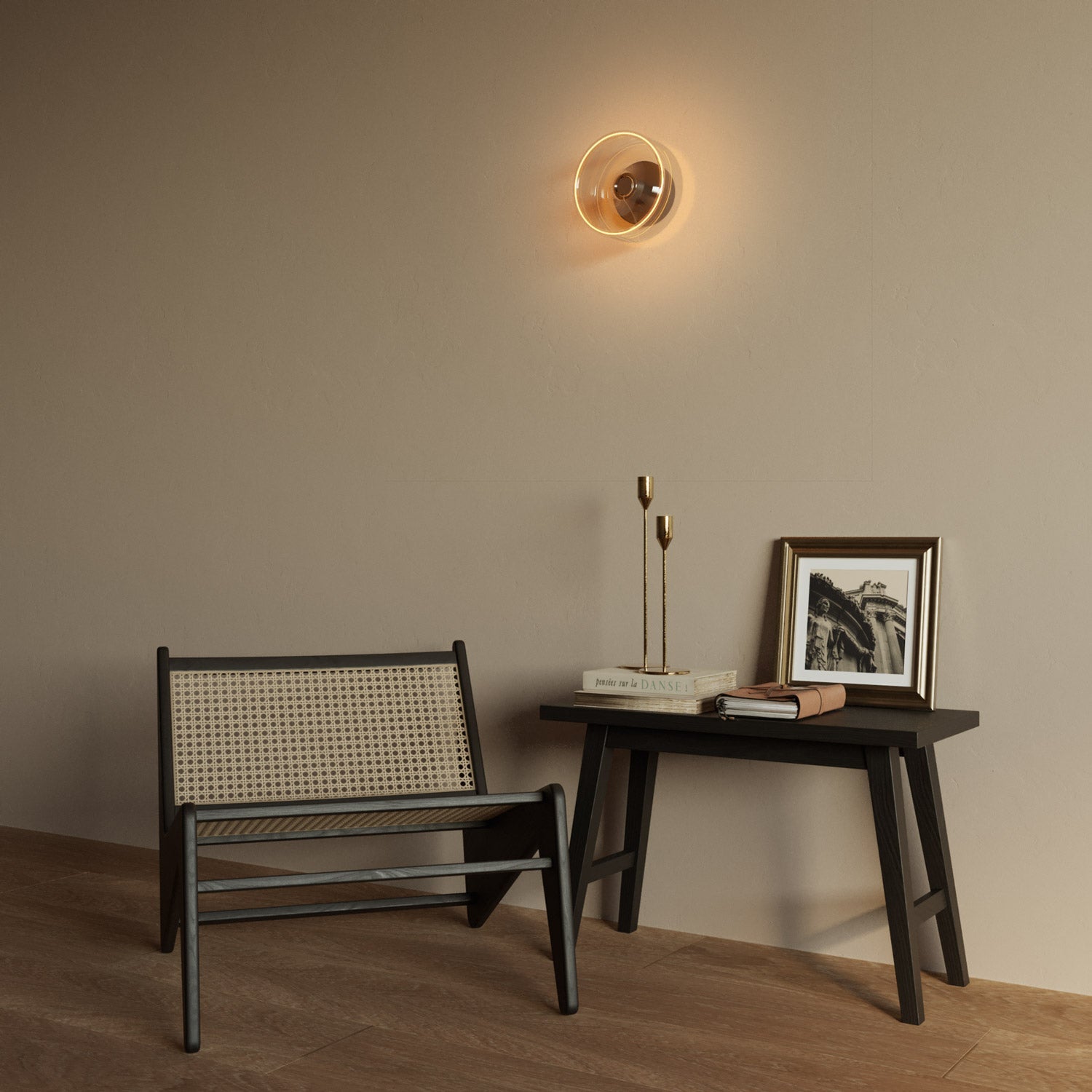 Fermaluce wall lamp Black with G02 bulb - Creative Cables