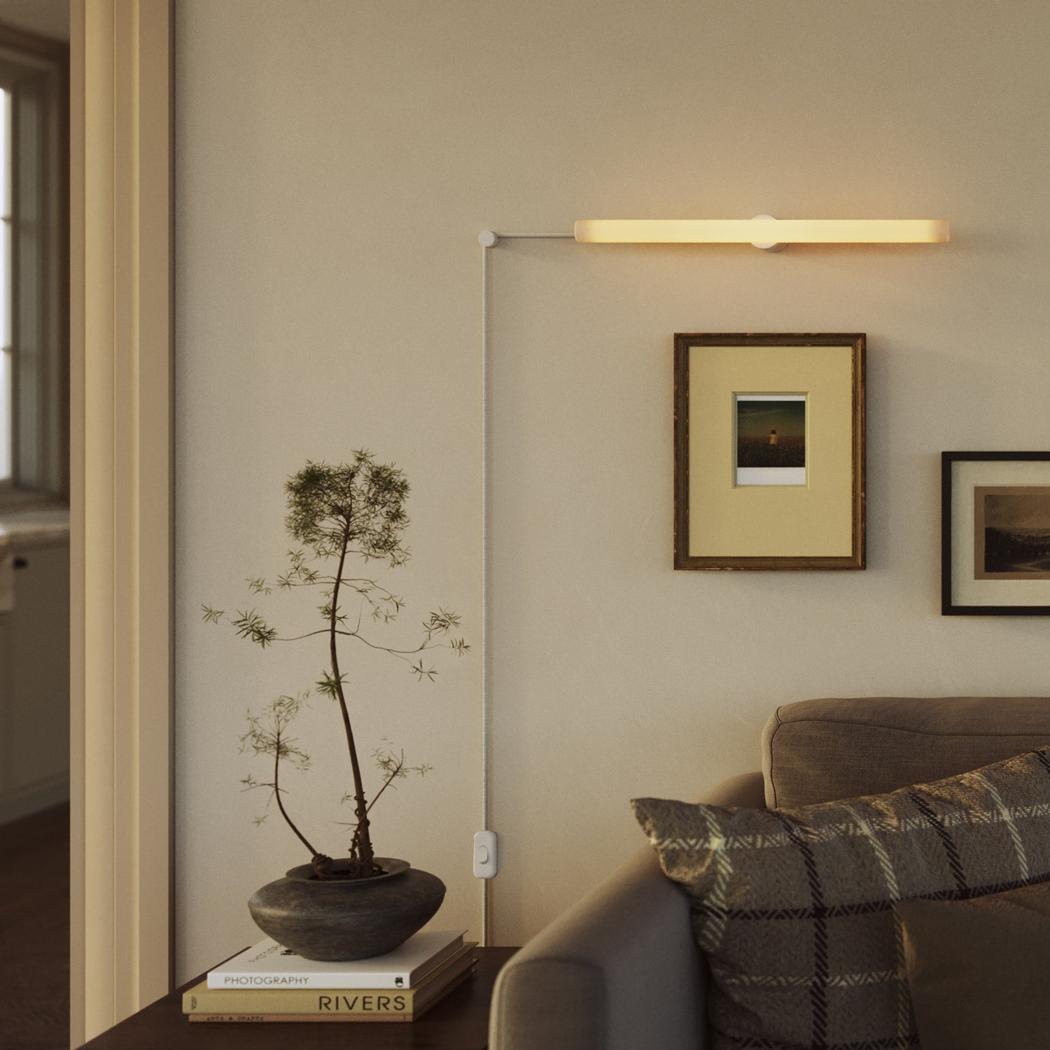 Spostaluce Esse14 Plug - in Light with S14d Socket - White - Creative Cables